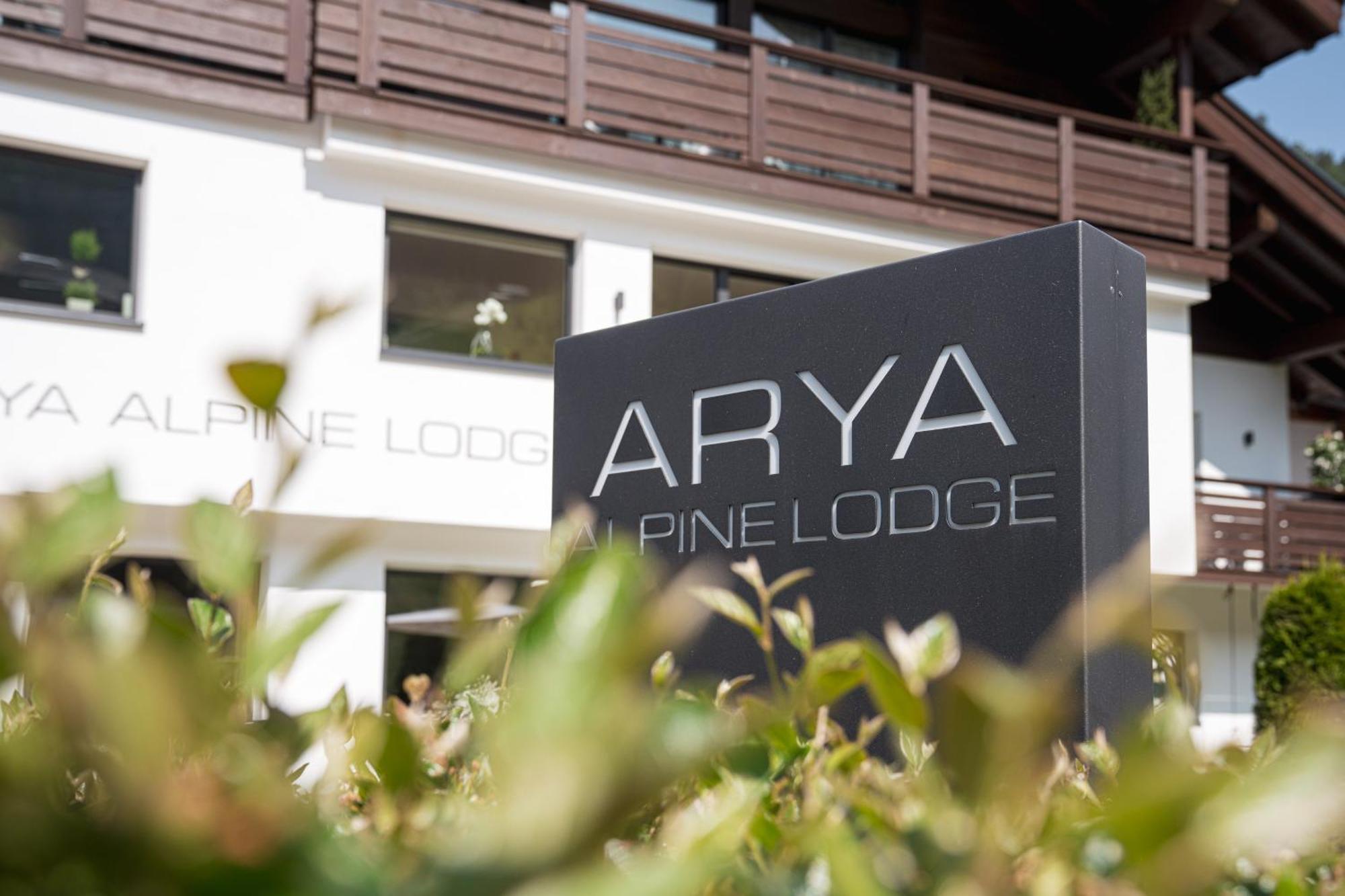 Arya Alpine Lodge Sëlva Buitenkant foto