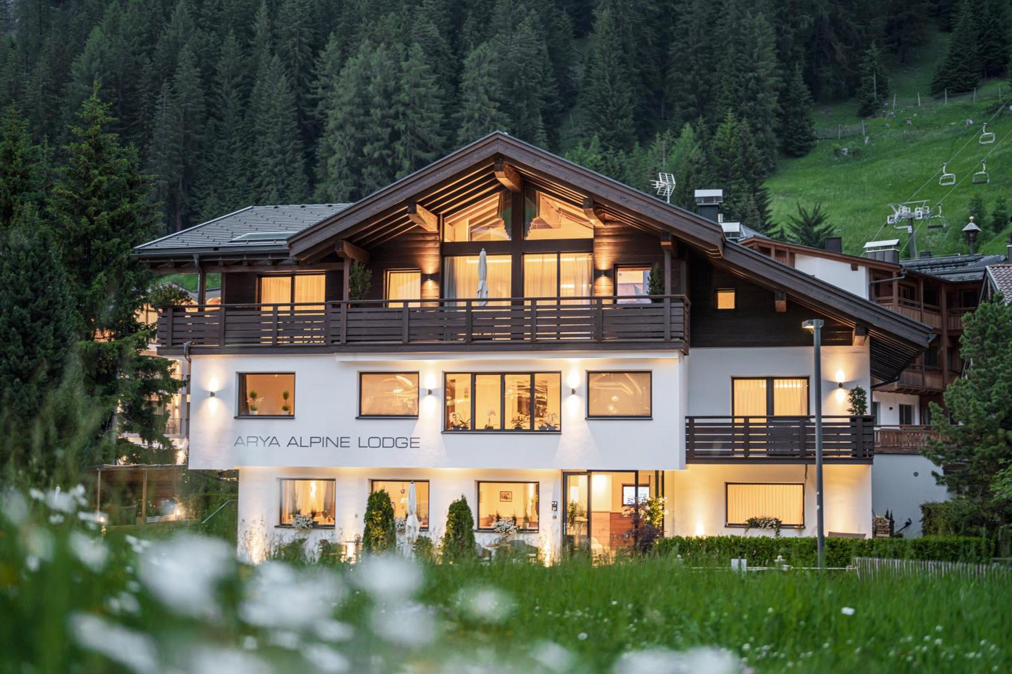 Arya Alpine Lodge Sëlva Buitenkant foto