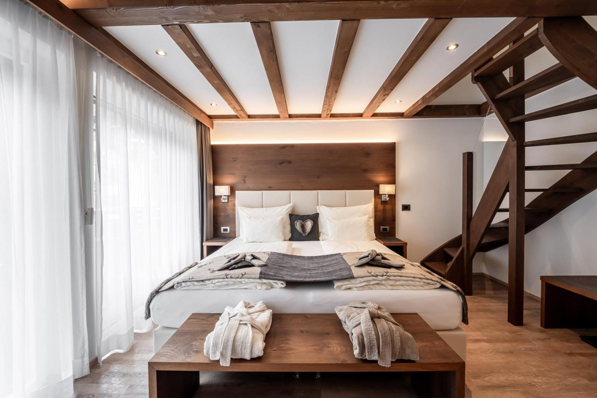 Arya Alpine Lodge Sëlva Buitenkant foto