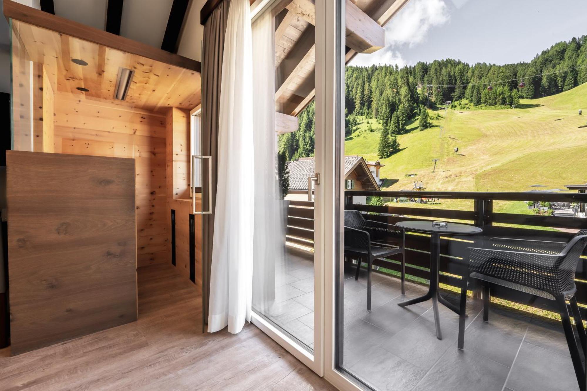 Arya Alpine Lodge Sëlva Buitenkant foto
