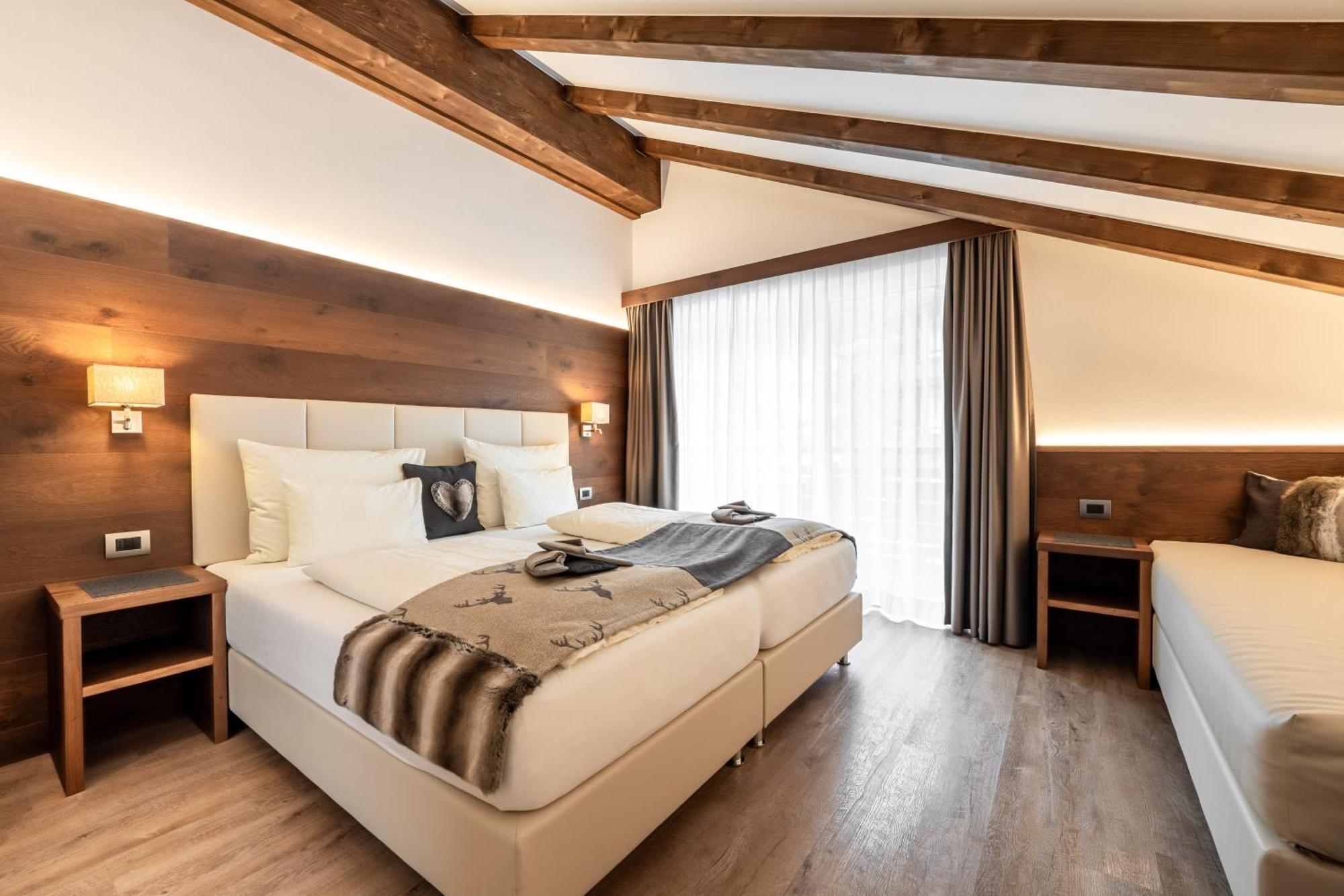 Arya Alpine Lodge Sëlva Buitenkant foto